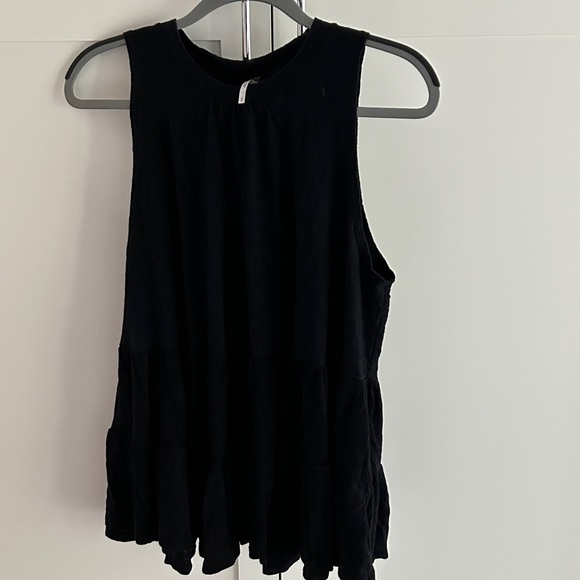 We the Free Top - Picture 1 of 4